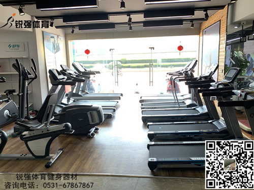 世界杯投注旗舰店的跑步机和椭圆机