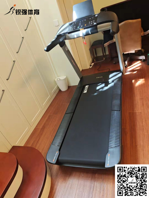 世界杯投注济南省体旗舰店客户-跑步机T6700-T3